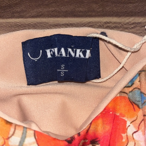 Frankly Apparel silky watercolor floral tank top. - Picture 13 of 15